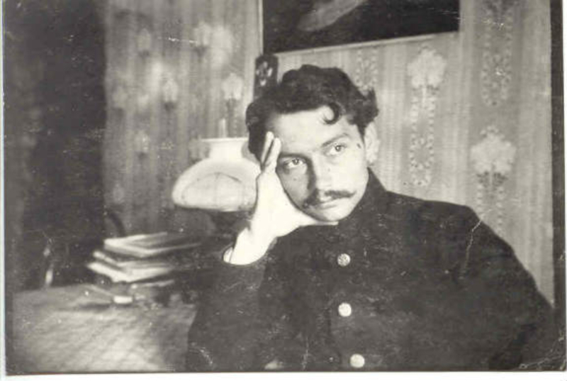 [Поэт Владимир Свидзинский, сгоревший в селе Бутырки сегодняшнего Валуйского района]