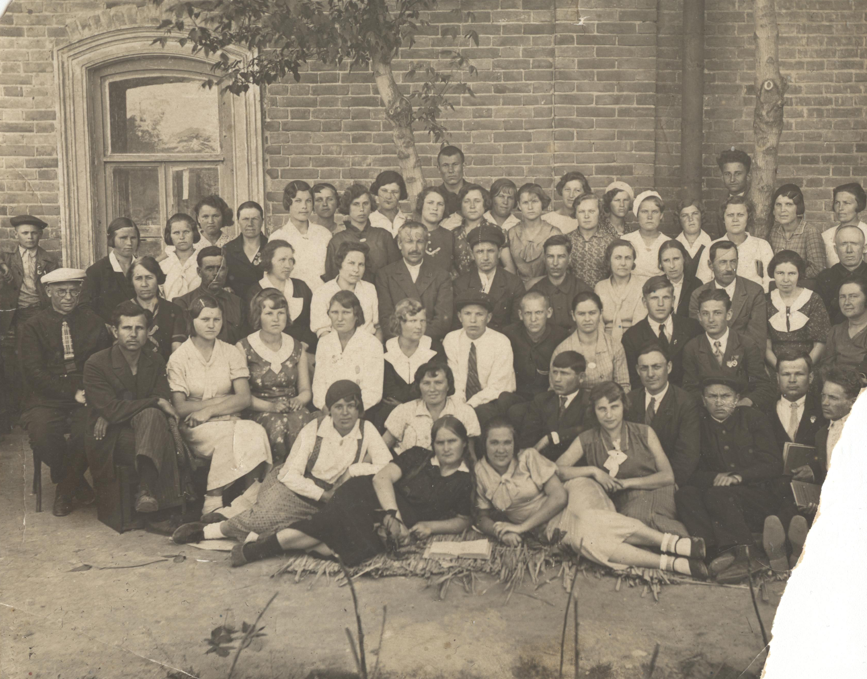 Студенты Валуйского педагогического училища, 40-е годы. © Александр Можаев, 2019